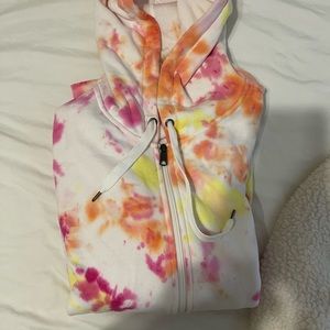 Oversized tiedye zip up